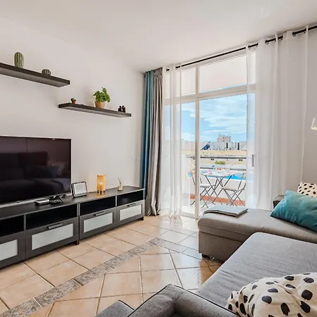 Apartment Marina Palace With Swimming Pool *